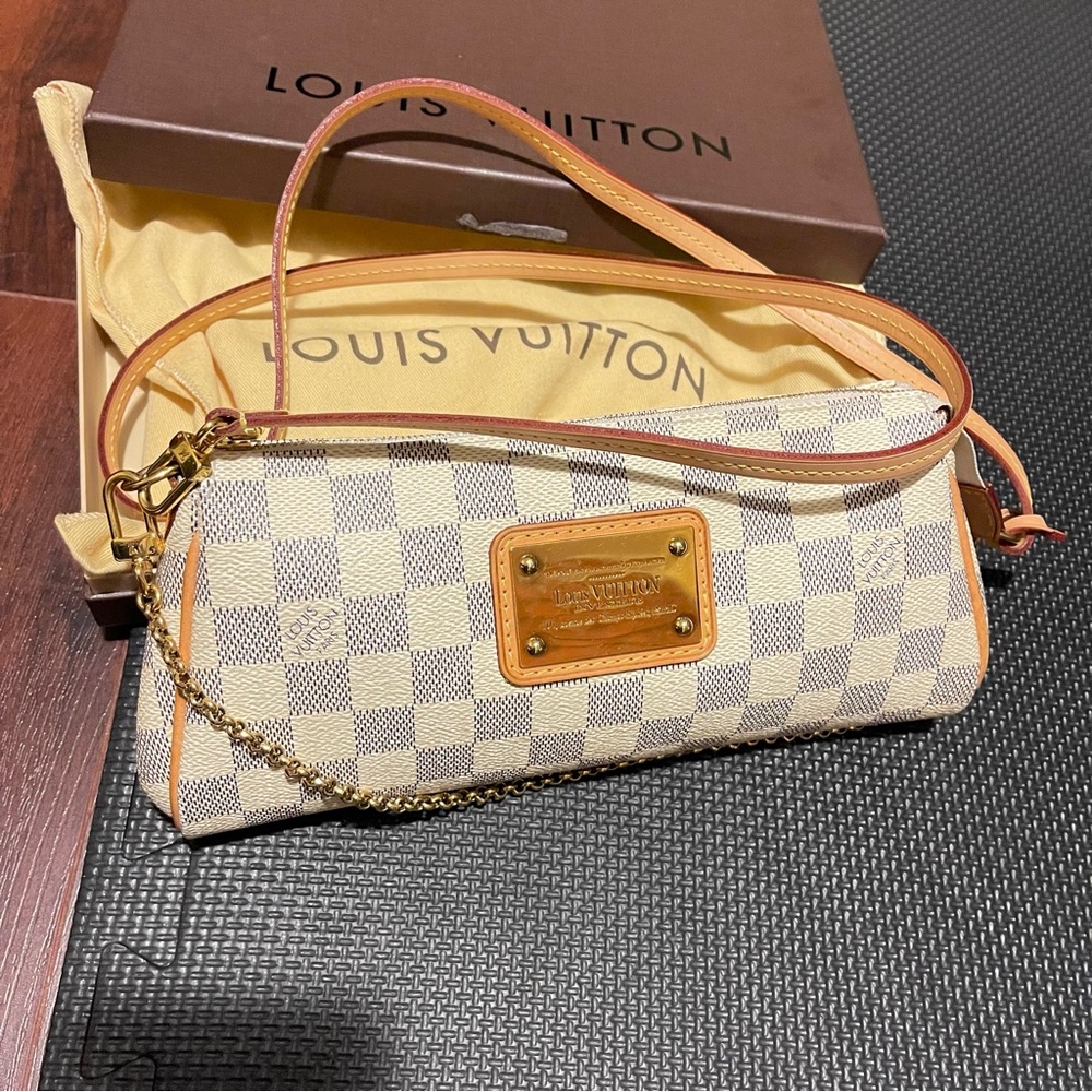 Louis Vuitton Eva Clutch - Damier Azur